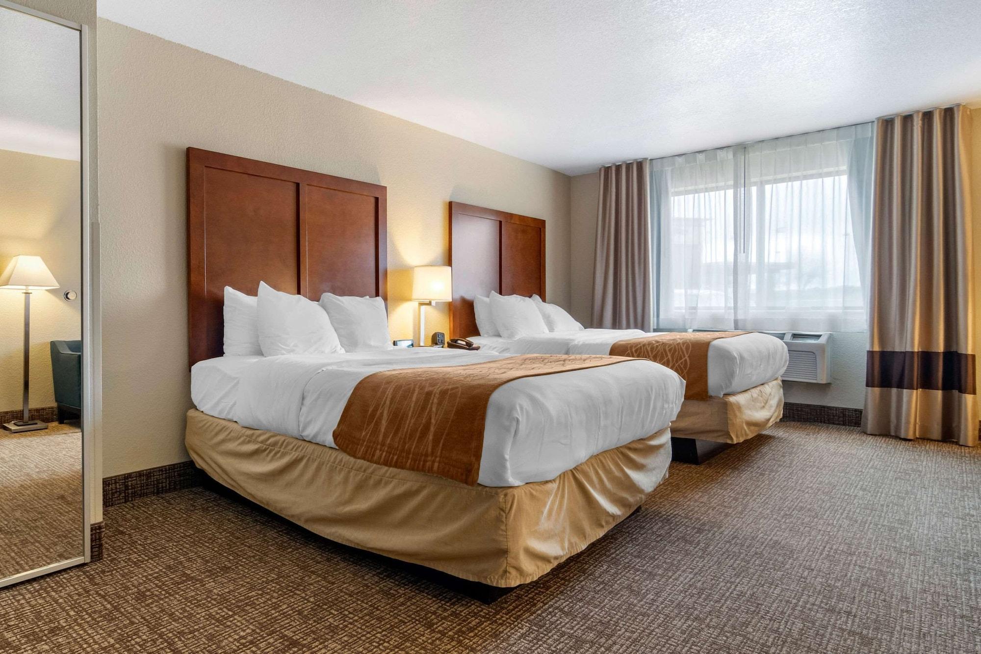Comfort Inn & Suites South Hill I-85 Bagian luar foto