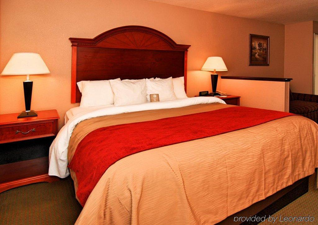 Comfort Inn & Suites South Hill I-85 Bagian luar foto