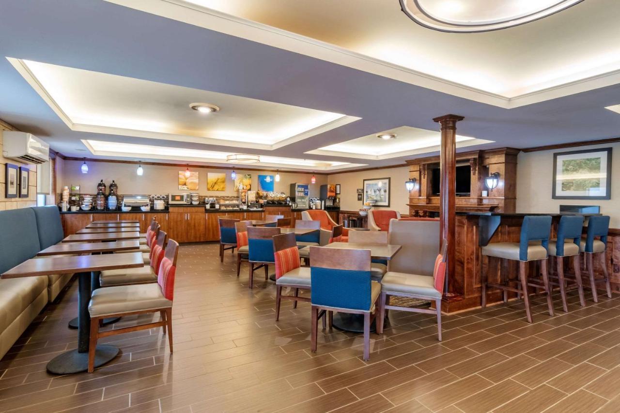 Comfort Inn & Suites South Hill I-85 Bagian luar foto